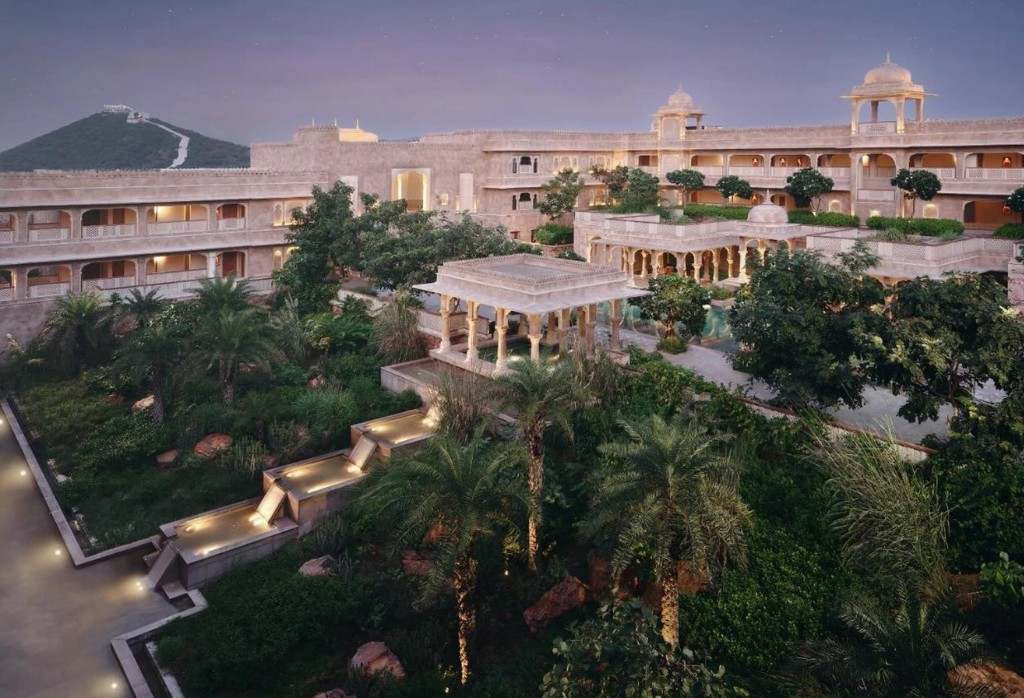 wedding at Six Senses Fort